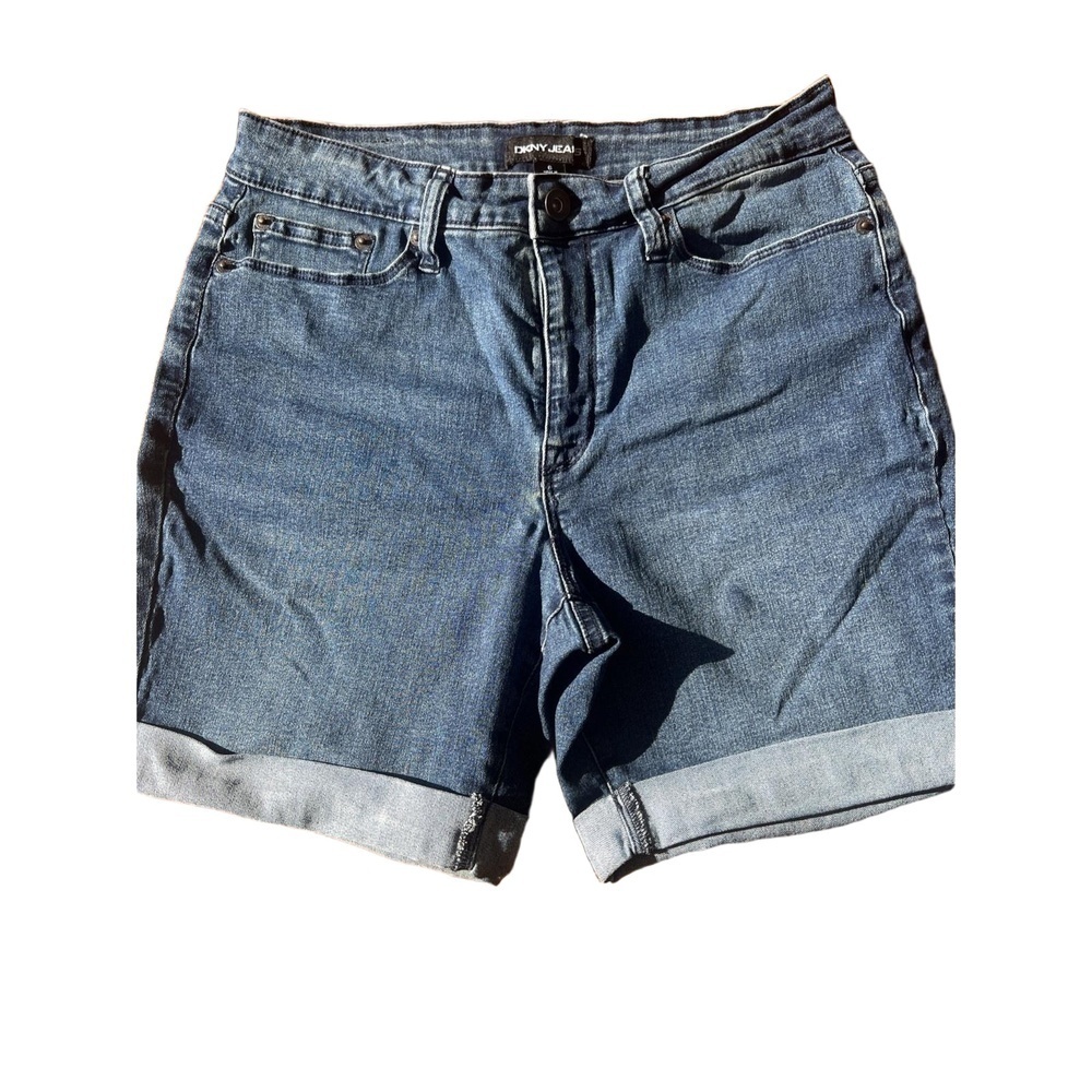 DKNY Women's Denim Bermuda Short Size 6. BP